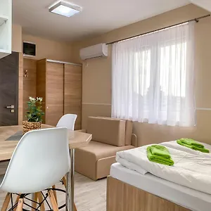 Fasor Vendeghaz Apartmanhotel